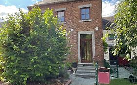 Hes-B&B